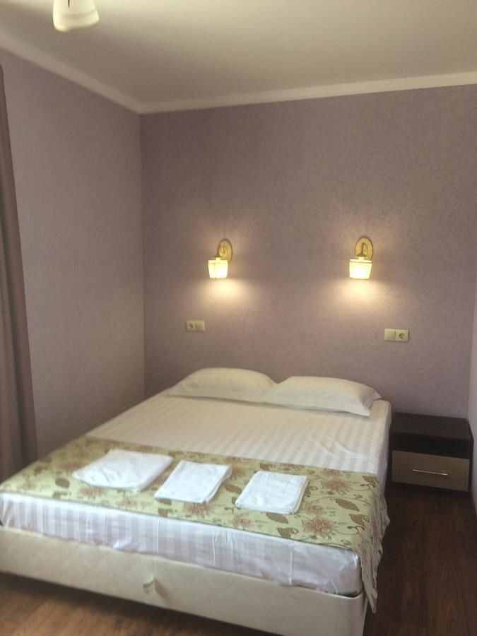 Апартаменты Apartment on Abazgaa Гагра-4