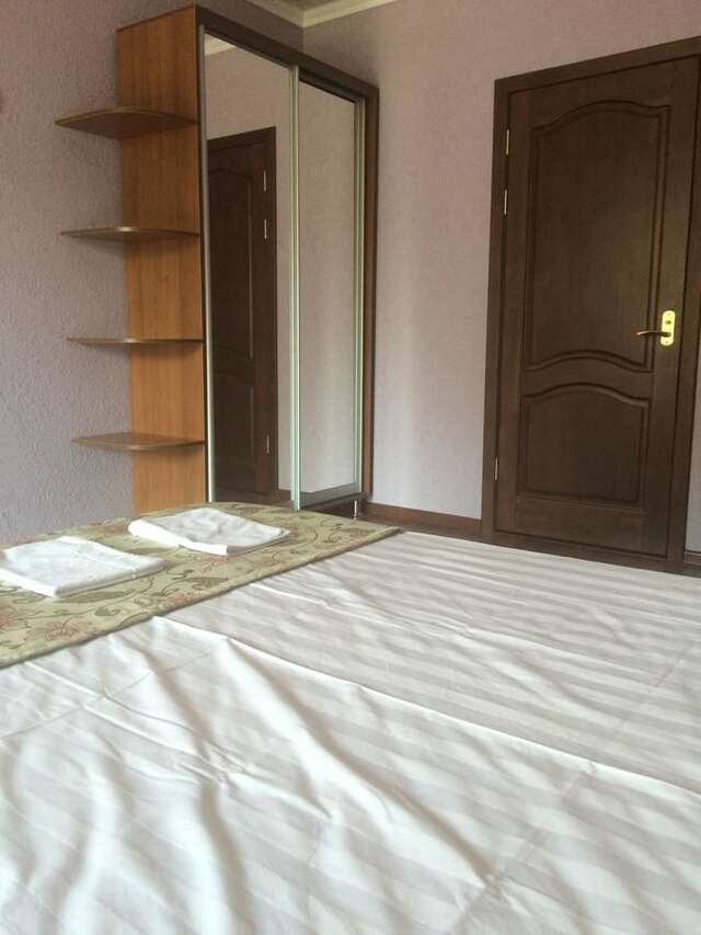 Апартаменты Apartment on Abazgaa Гагра-15